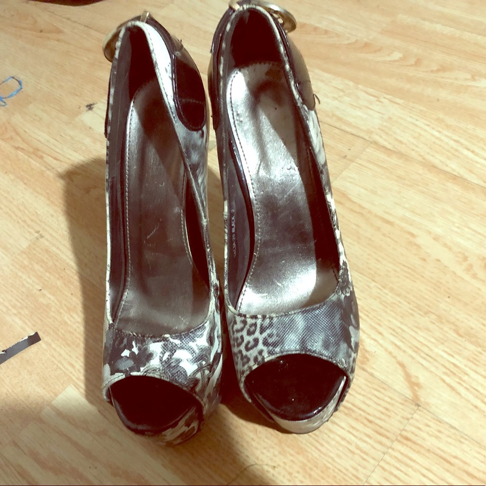 Stilletos